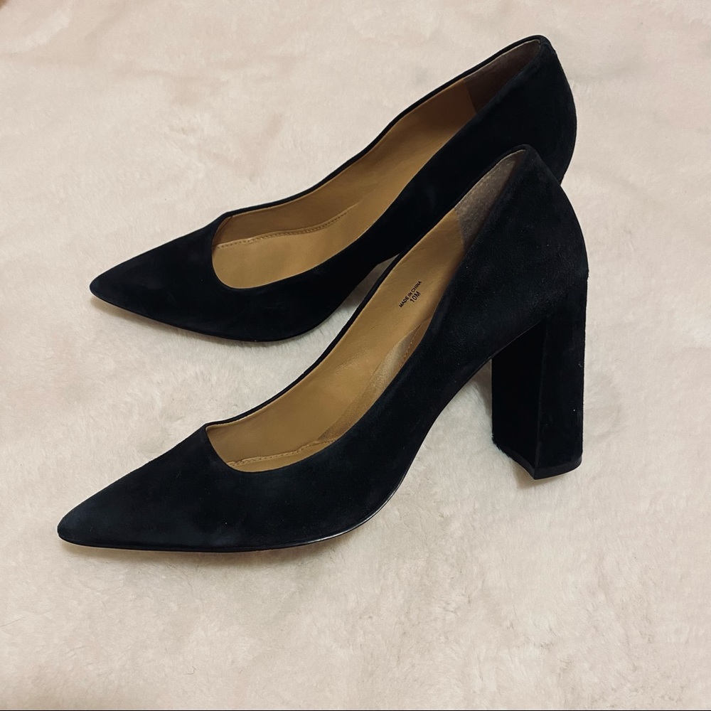 Banana Republic Block Heel Black Suede Shoes